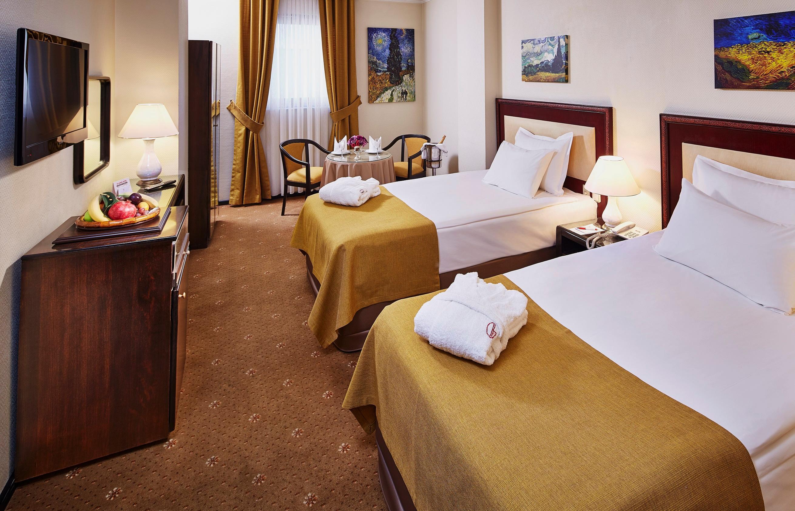 Guenes Hotel Merter Istanbul Ngoại thất bức ảnh
