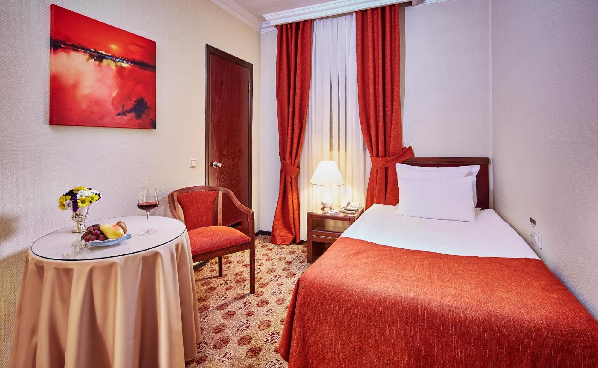 Guenes Hotel Merter Istanbul Ngoại thất bức ảnh