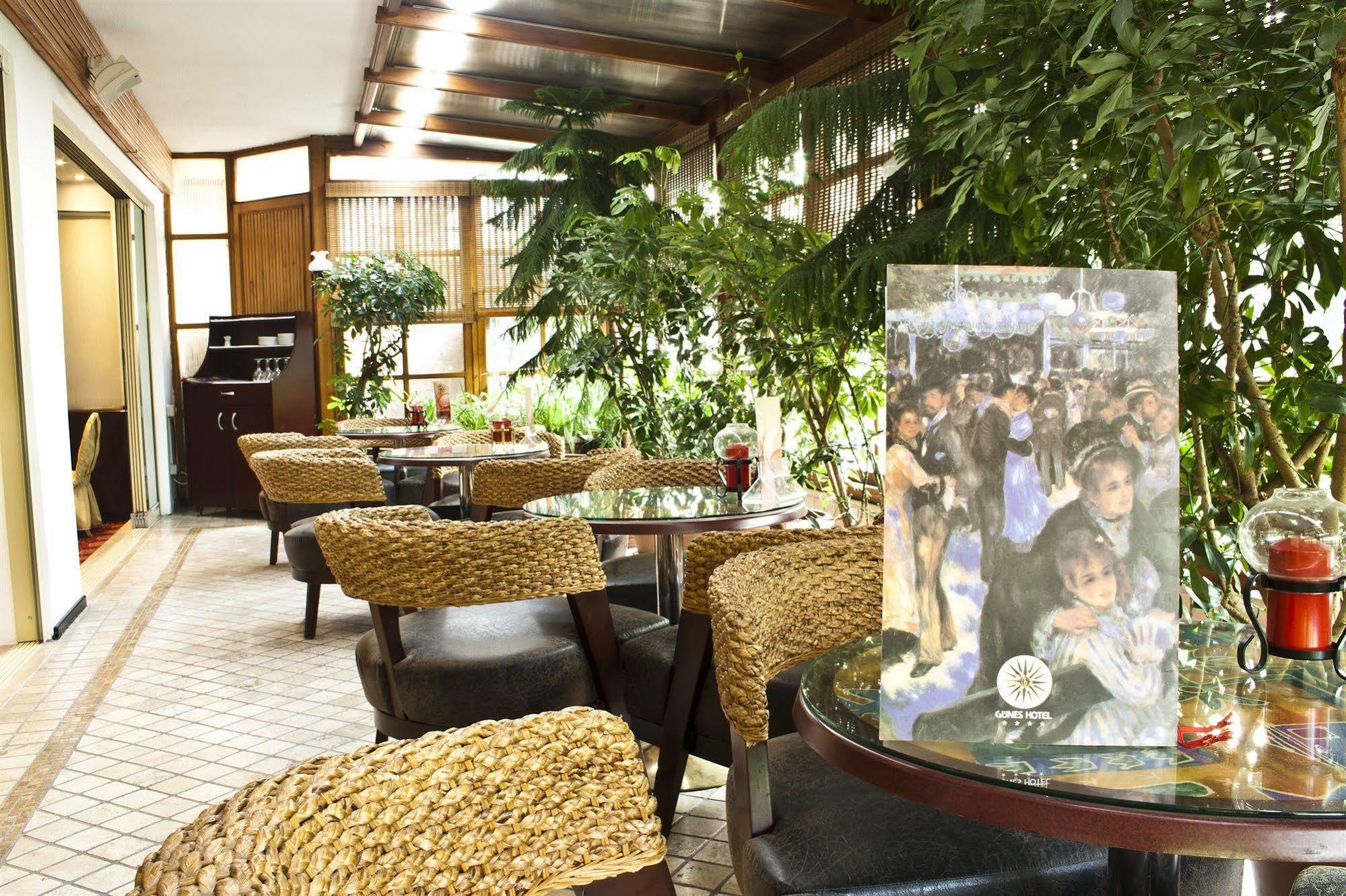 Guenes Hotel Merter Istanbul Ngoại thất bức ảnh